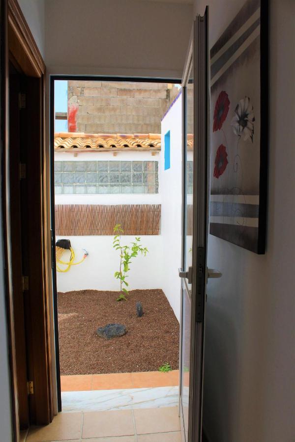 Villa Delhi By Privilege Bay La Oliva Exterior photo